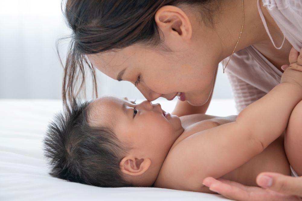 Beyond Shedding: Your Guide to Postpartum Hair Growth
