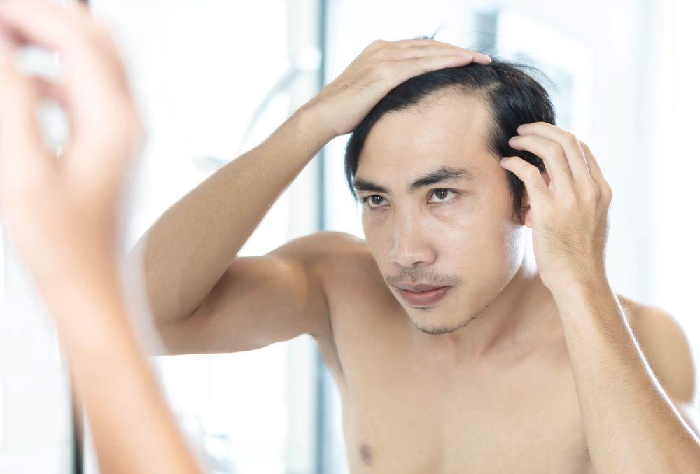 10 Signs Your Hair Is Starting to Thin (And What You Can Do About It)